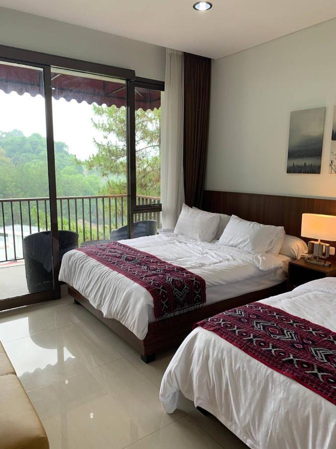 Platinum Dago Resort Villa 15Px Private Pool Bandung Bengkok Buitenkant foto